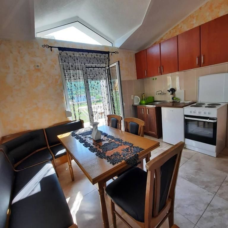 Апартаменты Apartmani Vila Aleksandar Будва-68